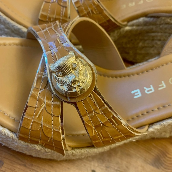 Luis Onofre Wedge Sandals w Gold Lion - Picture 3 of 9